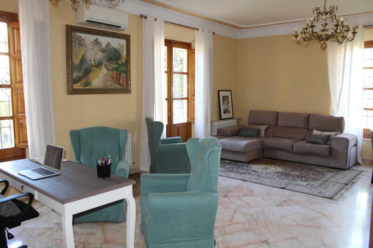 Hotel Boutique La Zubia Экстерьер фото