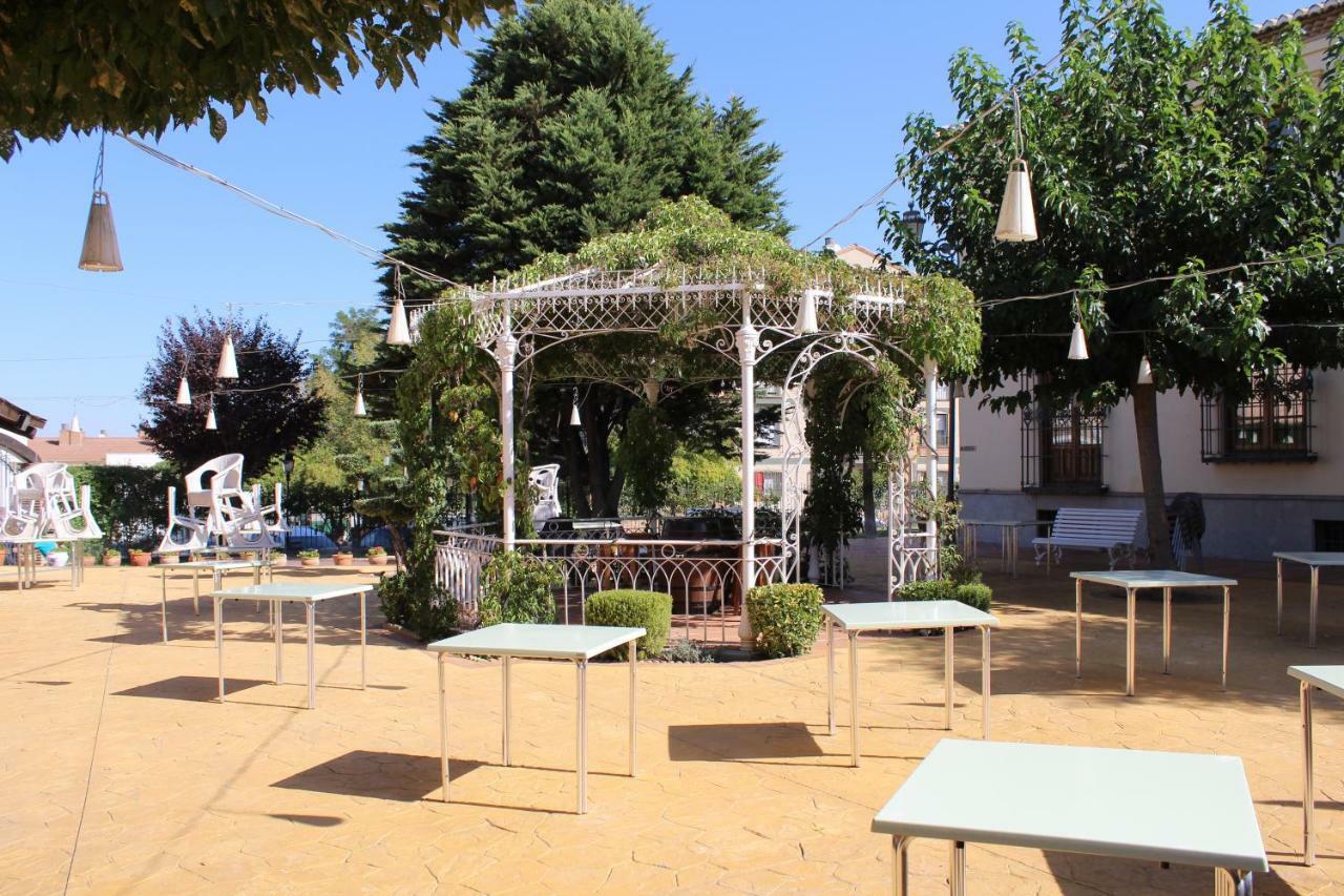 Hotel Boutique La Zubia Экстерьер фото