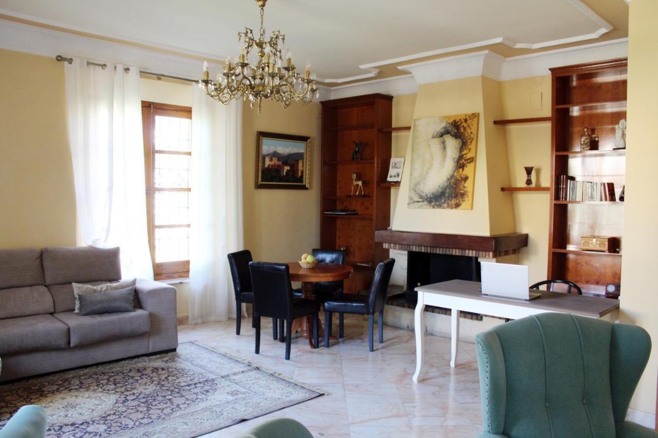 Hotel Boutique La Zubia Экстерьер фото